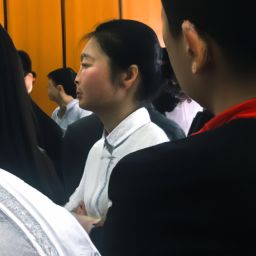 想去學(xué)<strong>美容</strong>護(hù)膚管理，探索自己的美麗之路！